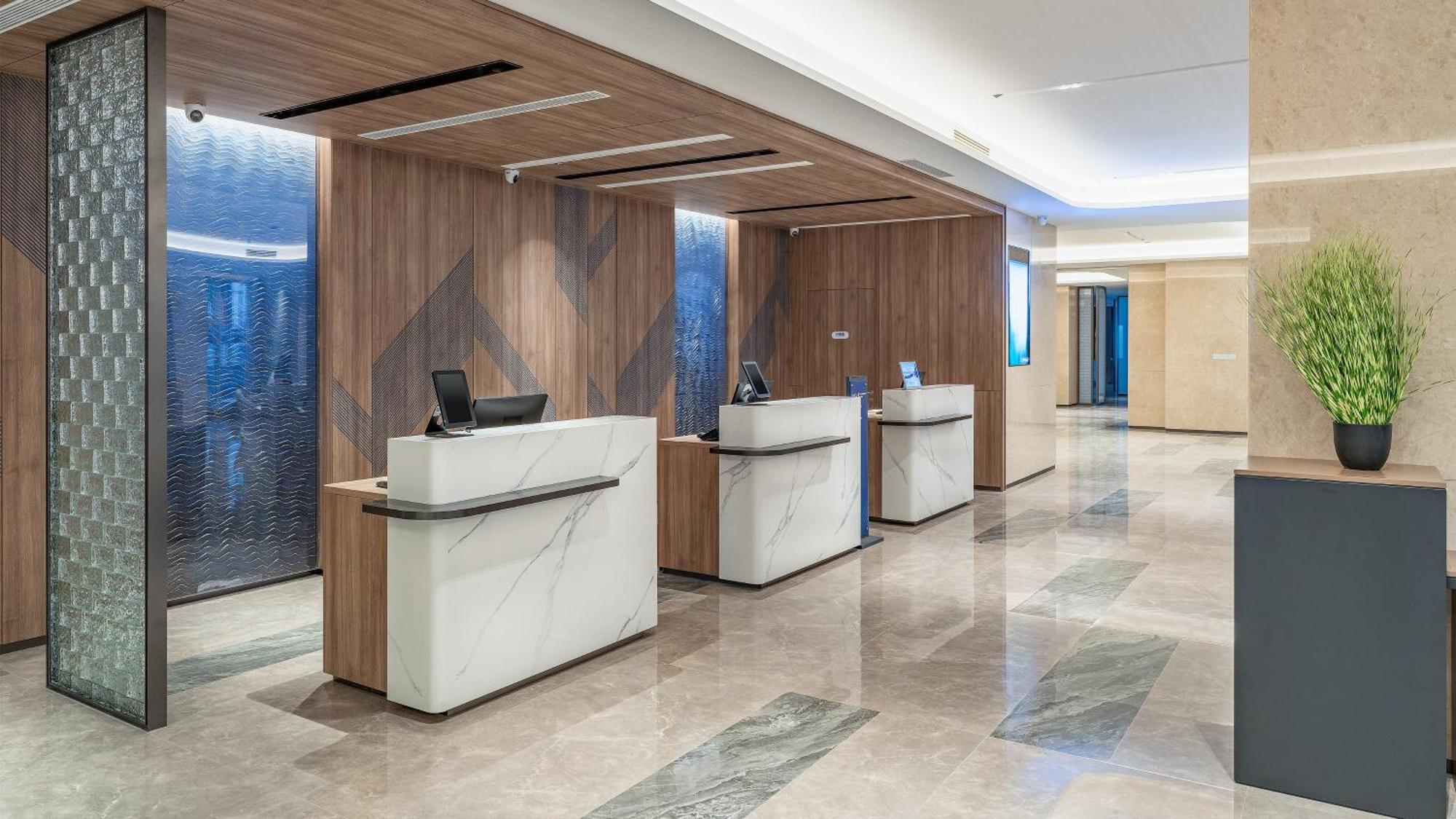 Holiday Inn Express Qingdao Shibei By Ihg Exterior photo